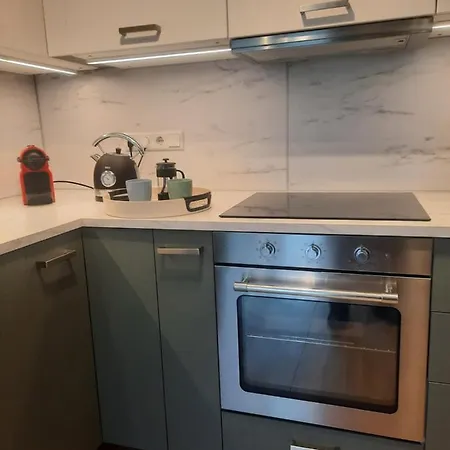 One Bedroom With Panoramic Views Apartment *